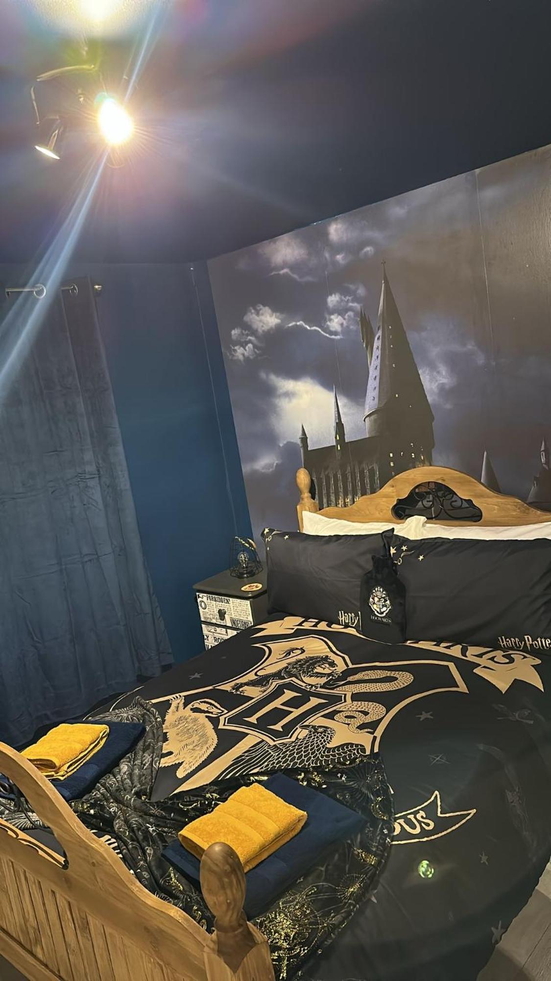 Hogwarts Apartment Abbots Langley Luaran gambar